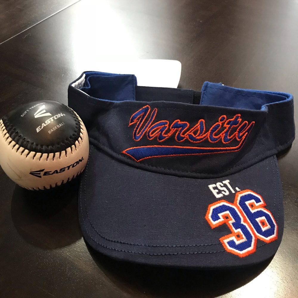 KidsRus Boys Visor hat size 3T Navy Blue.